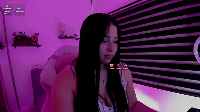 alice scoth 69 online show from April 19, 5:47 pm