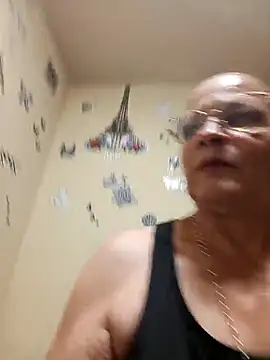 Snapshot of katrina_perez chatting on November 30, 9:48 pm katrina perez online show from November 30, 9:48 pm