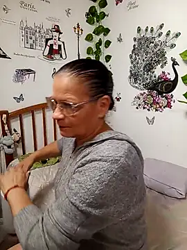 katrina perez online show from April 9, 10:27 pm