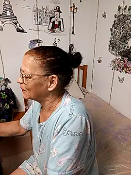 katrina perez online show from February 1, 10:13 am