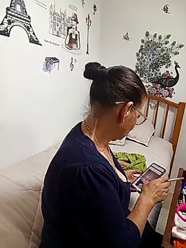 katrina perez online show from March 9, 10:02 pm