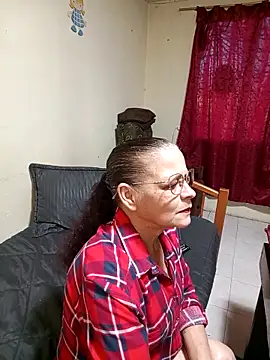 katrina perez online show from December 19, 10:12 pm