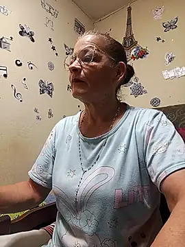 Snapshot of katrina_perez chatting on November 27, 8:37 am katrina perez online show from November 27, 8:37 am