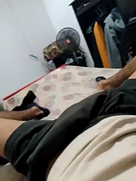 Snapshot of Yeibons chatting on November 10, 10:15 pm Yeibons online show from November 10, 10:15 pm