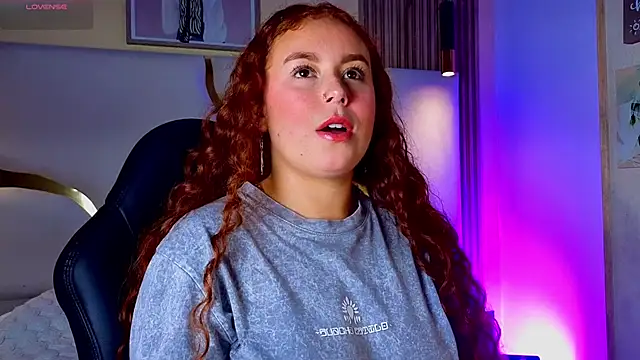 AmmberJones online show from January 9, 12:01 pm