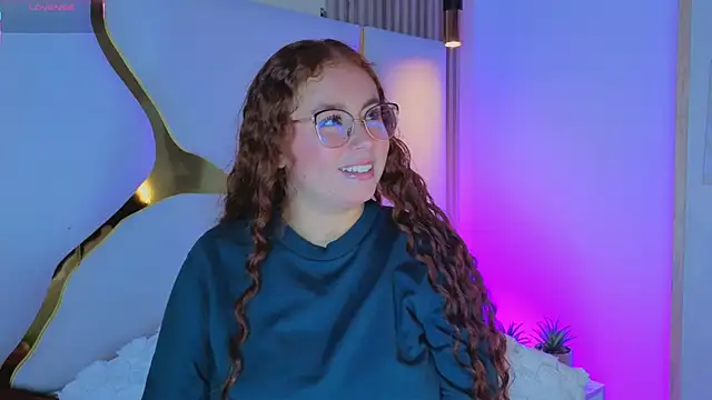 AmmberJones online show from January 10, 12:00 pm