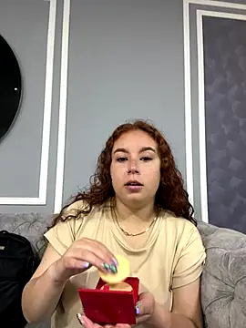 AmmberJones online show from November 10, 12:32 pm