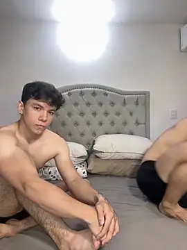 valentinoblush online show from May 22, 9:02 pm