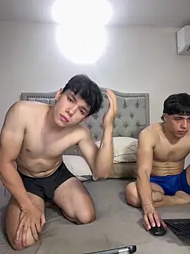 valentinoblush online show from June 4, 8:13 pm