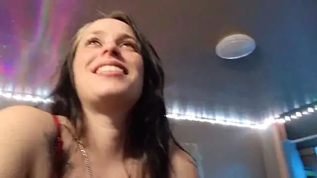 Snapshot of mavismable chatting on November 14, 4:27 am mavismable online show from November 14, 4:27 am