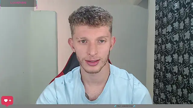 Snapshot of andrewxbi chatting on July 17, 2:36 pm andrewxbi online show from July 17, 2:36 pm