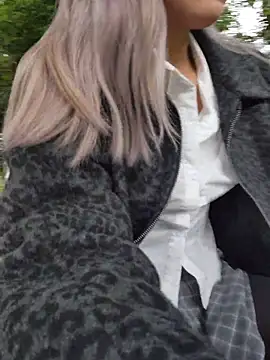 Pretty roxxyy online show from January 8, 12:55 pm