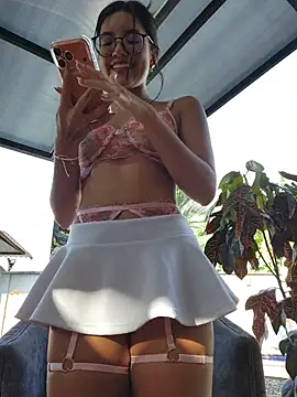 Pretty roxxyy online show from November 21, 12:26 pm