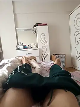 leona633 online show from December 1, 8:26 am