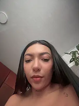 ImAshley1 online show from April 13, 1:59 pm