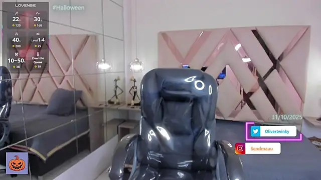 OliverTwinky online show from October 25, 1:23 pm