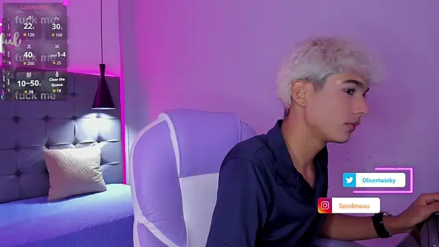 OliverTwinky online show from September 15, 2:12 am