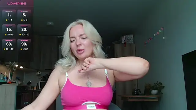 Eva   forever online show from May 10, 8:51 am