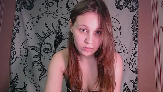 Snapshot of Thighswithspikes chatting on January 10, 8:20 am Thighswithspikes online show from January 10, 8:20 am