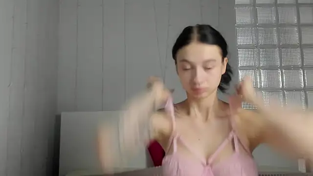 Chatty Alice online show from September 13, 1:16 am