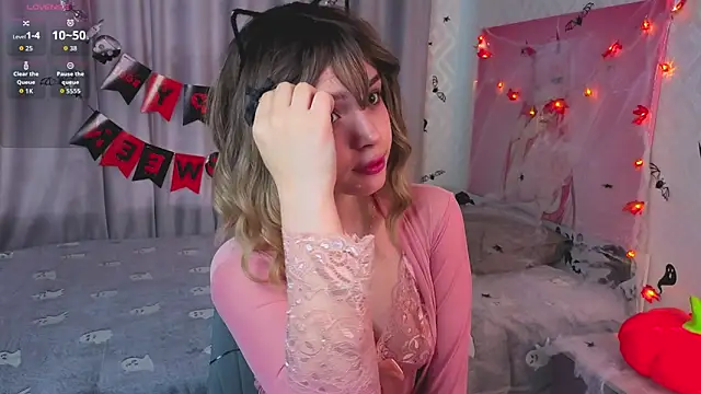 FancyHenley online show from October 28, 2:56 am