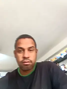 elnegro707070 online show from October 13, 11:12 am