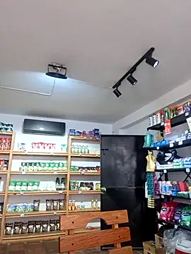 elnegro707070 online show from February 7, 1:30 pm