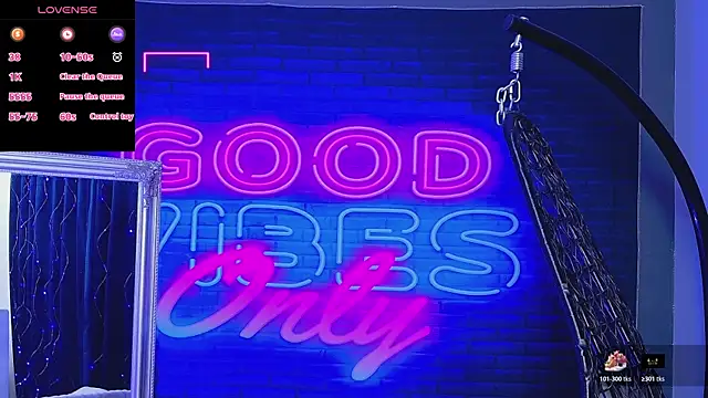 AlessiaCroft online show from March 31, 4:03 am