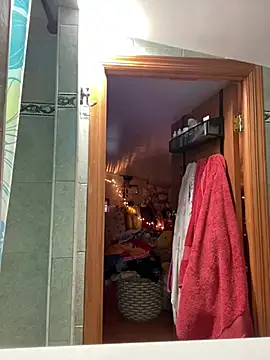 w3tkittty online show from January 31, 9:46 pm