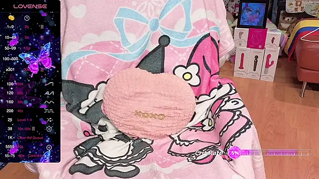 w3tkittty online show from October 21, 10:53 pm