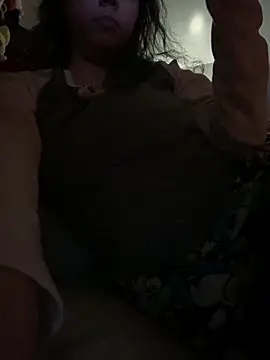 w3tkittty online show from December 23, 5:29 am