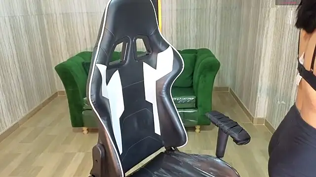 clementine t online show from October 19, 12:19 pm