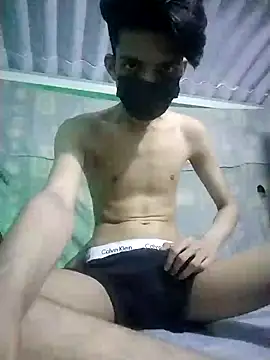 HannanKhan25 online show from September 9, 8:29 pm