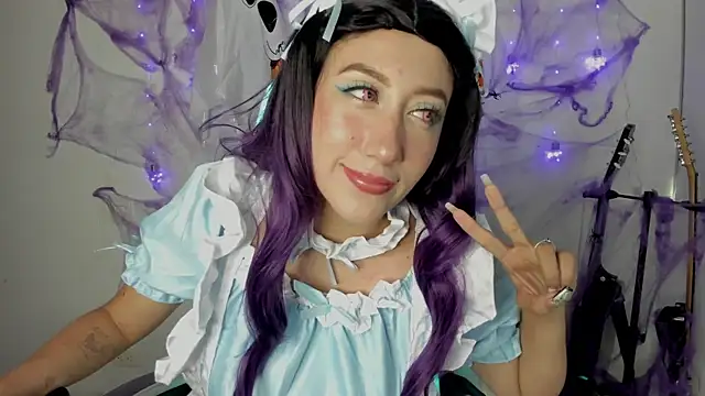 Snapshot of Lissa_Kim1 chatting on October 31, 12:35 pm Lissa Kim1 online show from October 31, 12:35 pm