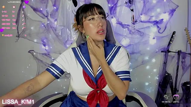 Snapshot of Lissa_Kim1 chatting on October 26, 9:31 am Lissa Kim1 online show from October 26, 9:31 am