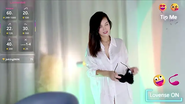 LunaBelle1984 online show from September 14, 3:56 pm