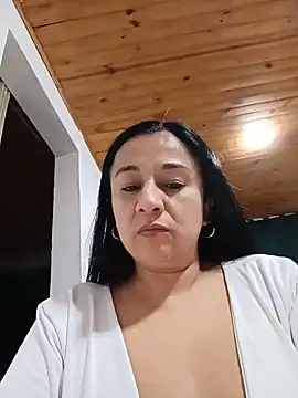 Snapshot of MELODY__06 chatting on July 14, 2:05 am MELODY 06 online show from July 14, 2:05 am