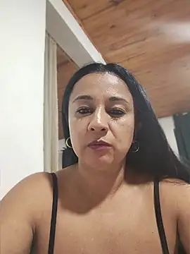 Snapshot of MELODY__06 chatting on May 31, 2:28 am MELODY 06 online show from May 31, 2:28 am