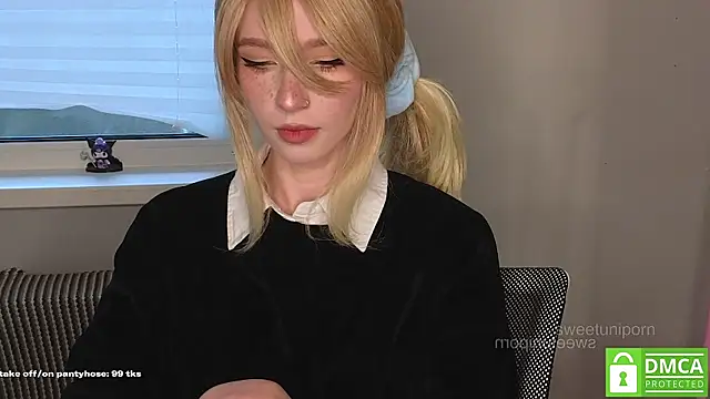 sweetuniporn online show from November 9, 8:40 am