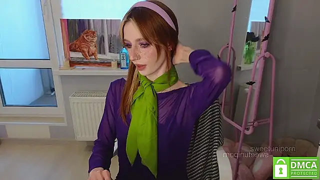 sweetuniporn online show from February 1, 8:23 am