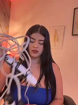Kariina  69 online show from May 15, 3:04 am