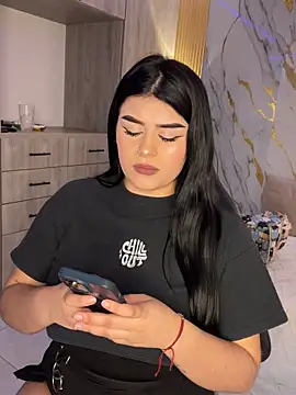 Kariina  69 online show from March 13, 9:09 pm