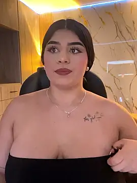 Kariina  69 online show from January 12, 3:46 am