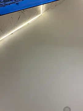 Kariina  69 online show from December 14, 3:02 am