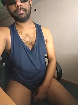 UrbanUtopia online show from April 9, 12:12 am