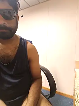 UrbanUtopia online show from March 4, 12:51 am