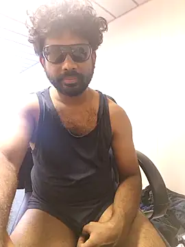 UrbanUtopia online show from April 15, 7:51 pm