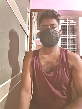 Snapshot of UrbanUtopia chatting on November 11, 4:57 pm UrbanUtopia online show from November 11, 4:57 pm