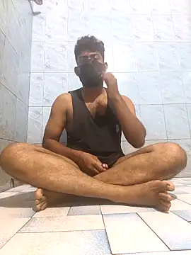 Snapshot of UrbanUtopia chatting on October 25, 6:08 pm UrbanUtopia online show from October 25, 6:08 pm