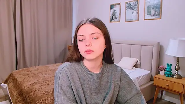 marshmallowee online show from February 26, 9:53 am